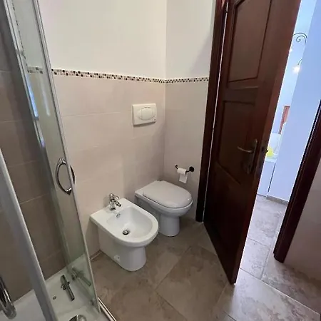 Attico Via Roma Apartamento *