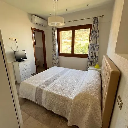 Attico Via Roma Apartmán Villasimius