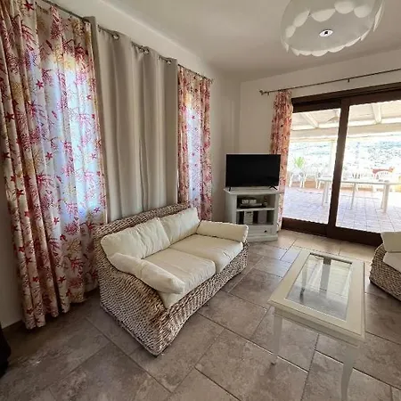 Attico Via Roma Apartmán *